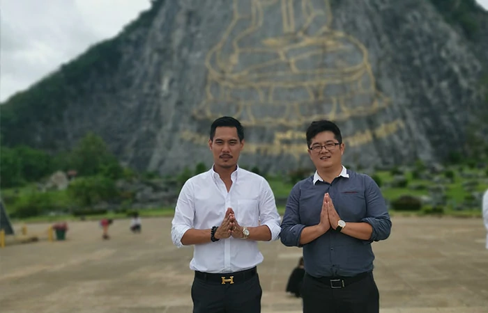 This is a commemorative picture of the EMAC event.